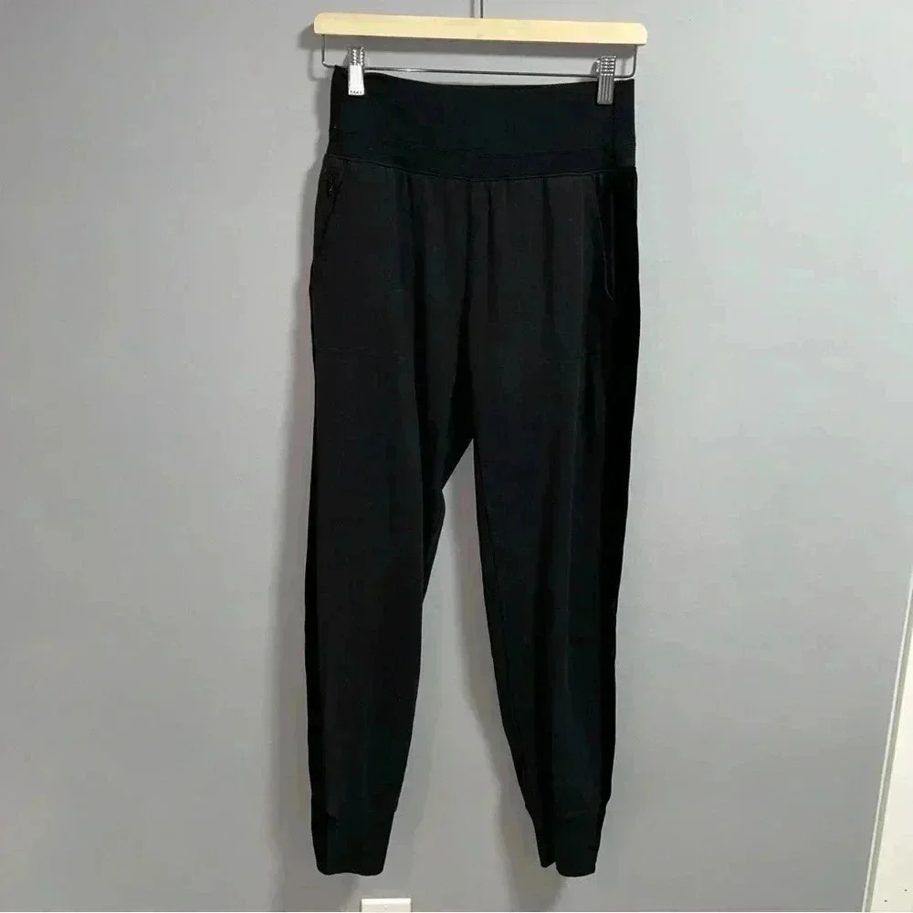 Athleta Pants